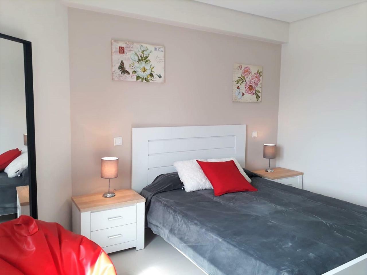 Abmar- Por-Do-Sol, Vista Mar, Remodelado, Wifi, 80Mt Praia Quarteira Luaran gambar